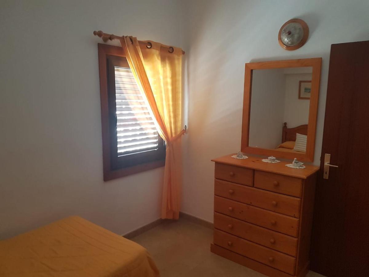 Vivienda Vacacional La Palmera Los Cancajos Exterior foto